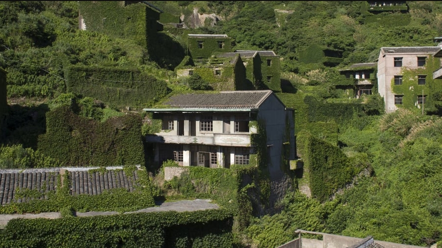 Найчарівніші закинуті міста у світі: ці фото просто вражають!